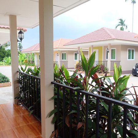 Deva Garden Resort Prachinburi Buitenkant foto
